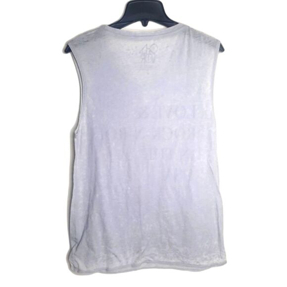 CHASER Love and Rock-N-Roll Tee in Cloud Size Medium NWOT Lightly Flawed - Picture 3 of 7